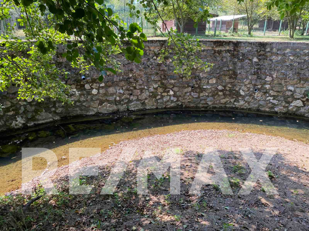 Odlična kuća/plac 2085m2/ pored rijeke/Slatina 2