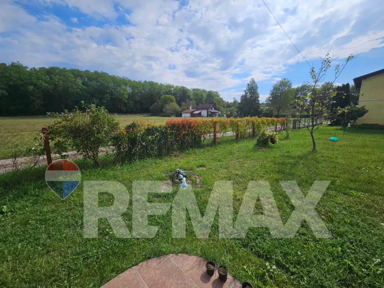 Odlična kuća/plac 2085m2/ pored rijeke/Slatina 3