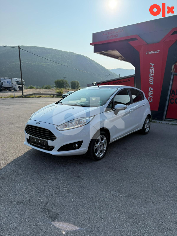 Ford Fiesta 2015 godina