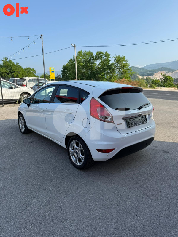 Ford Fiesta 2015 godina