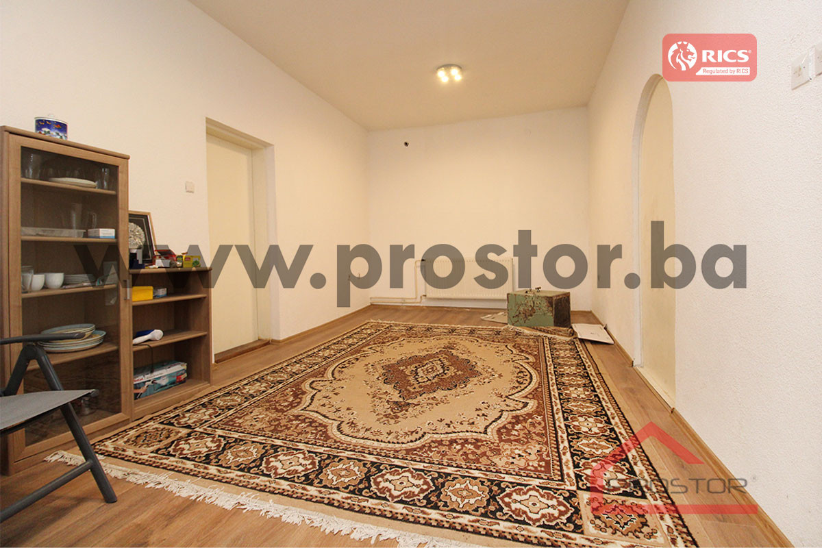 PROSTOR prodaje: Četverosoban stan na Baščaršiji, Stari Grad 4