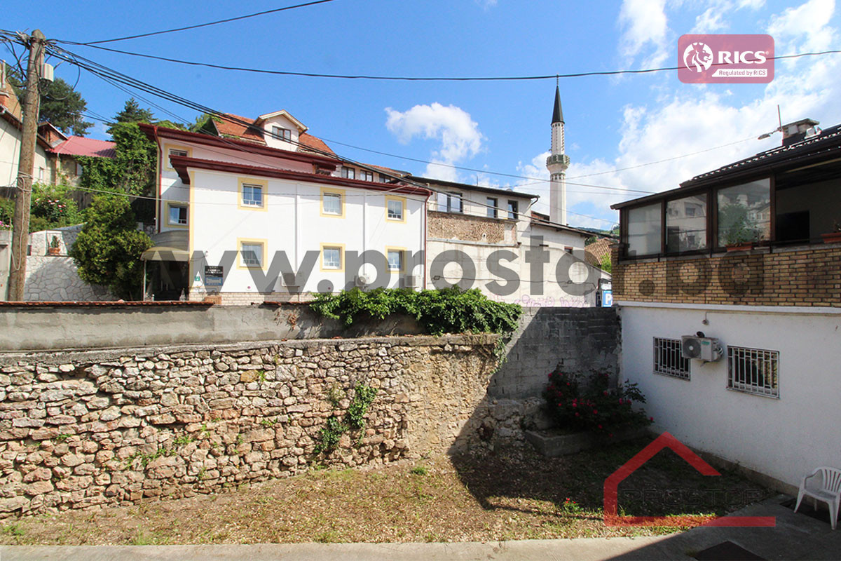 PROSTOR prodaje: Četverosoban stan na Baščaršiji, Stari Grad 17