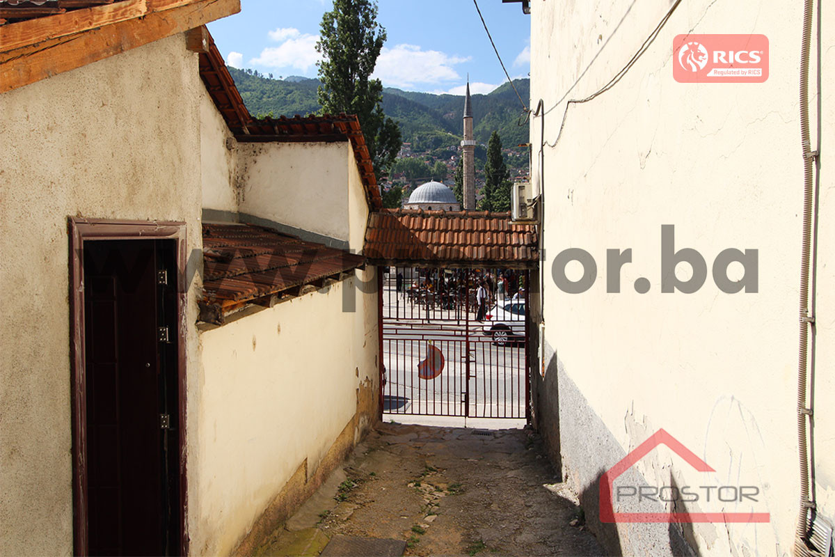 PROSTOR prodaje: Četverosoban stan na Baščaršiji, Stari Grad 18