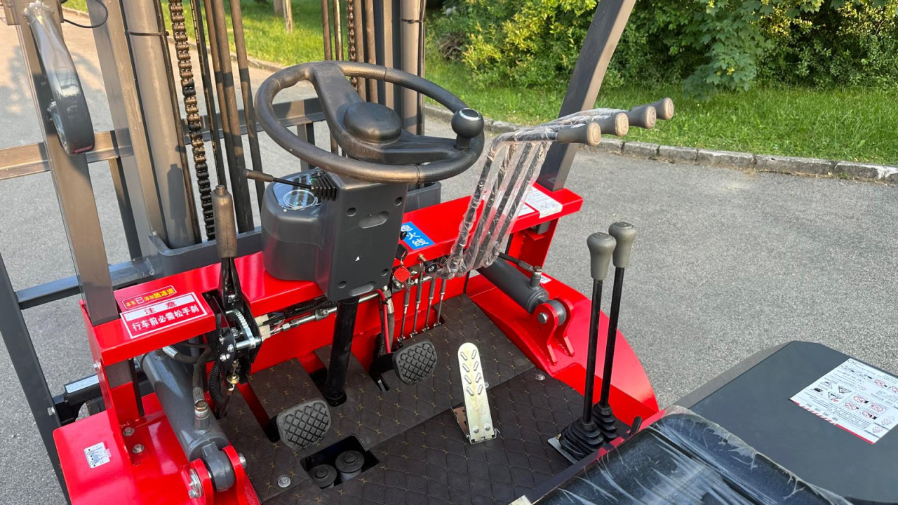 VILJUŠKAR HWC-20 HENGWANG 2025 G.P. NOVO