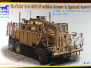 Maketa Buffalo 6x6 MPCV Oklopnjak 1/35 1:35