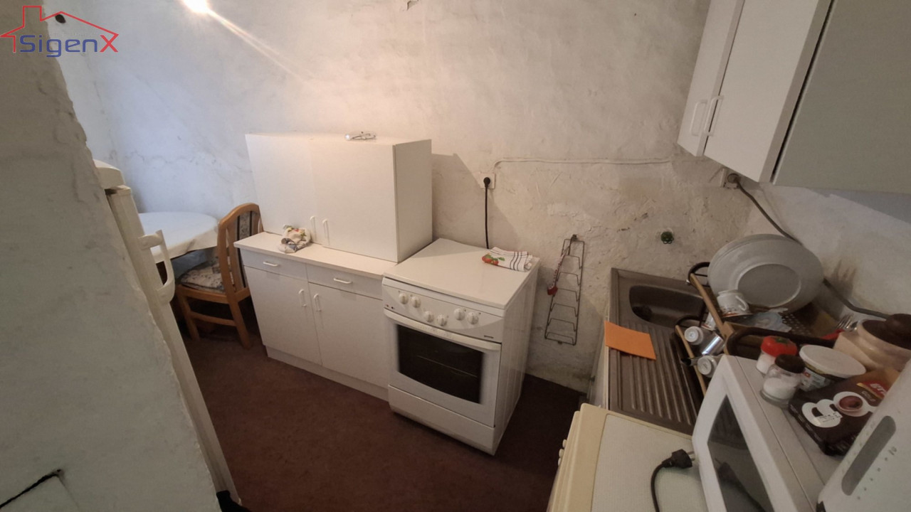 Sigenx prodaje:kuća i dvorište/Stari Grad/Alifakovac/294 m2 9