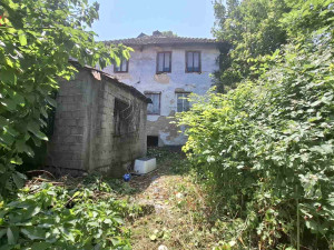 Sigenx prodaje:kuća i dvorište/Stari Grad/Alifakovac/294 m2