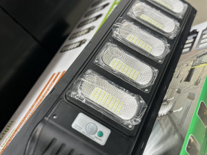 LED solarna ulična lampa 150W sa daljinskim LVT 1198