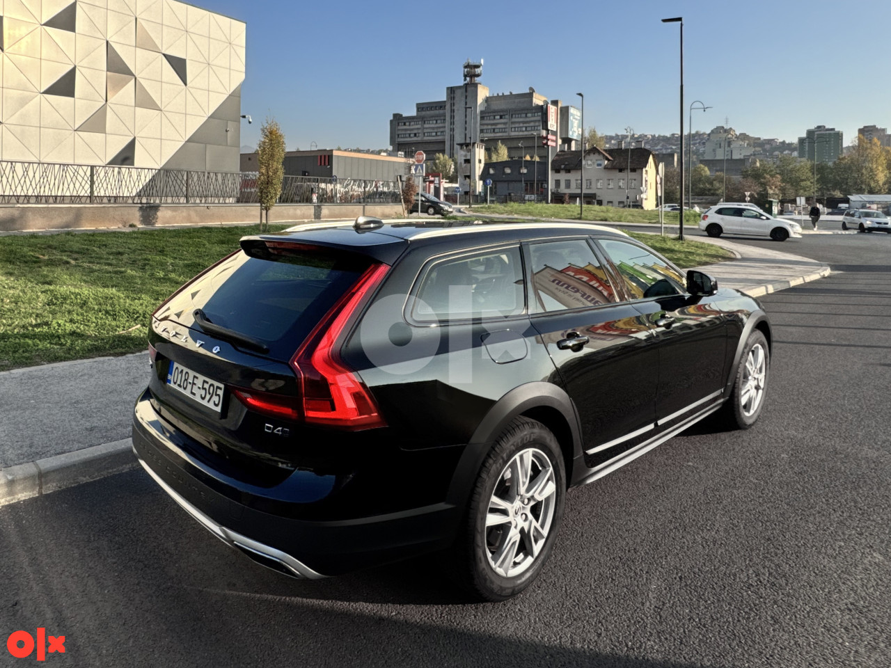 Volvo V90 Cross Country 2019