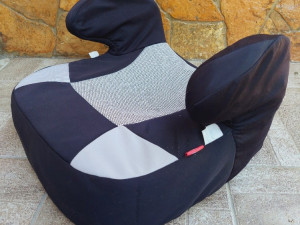 AUTOSJEDALICA ZA DJECU 15-36 KG  booster  ekstra