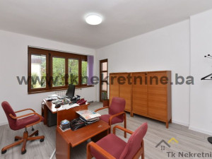 CENTAR - Kancelarije 68 m2, 1. sprat, pored MUP-a TK