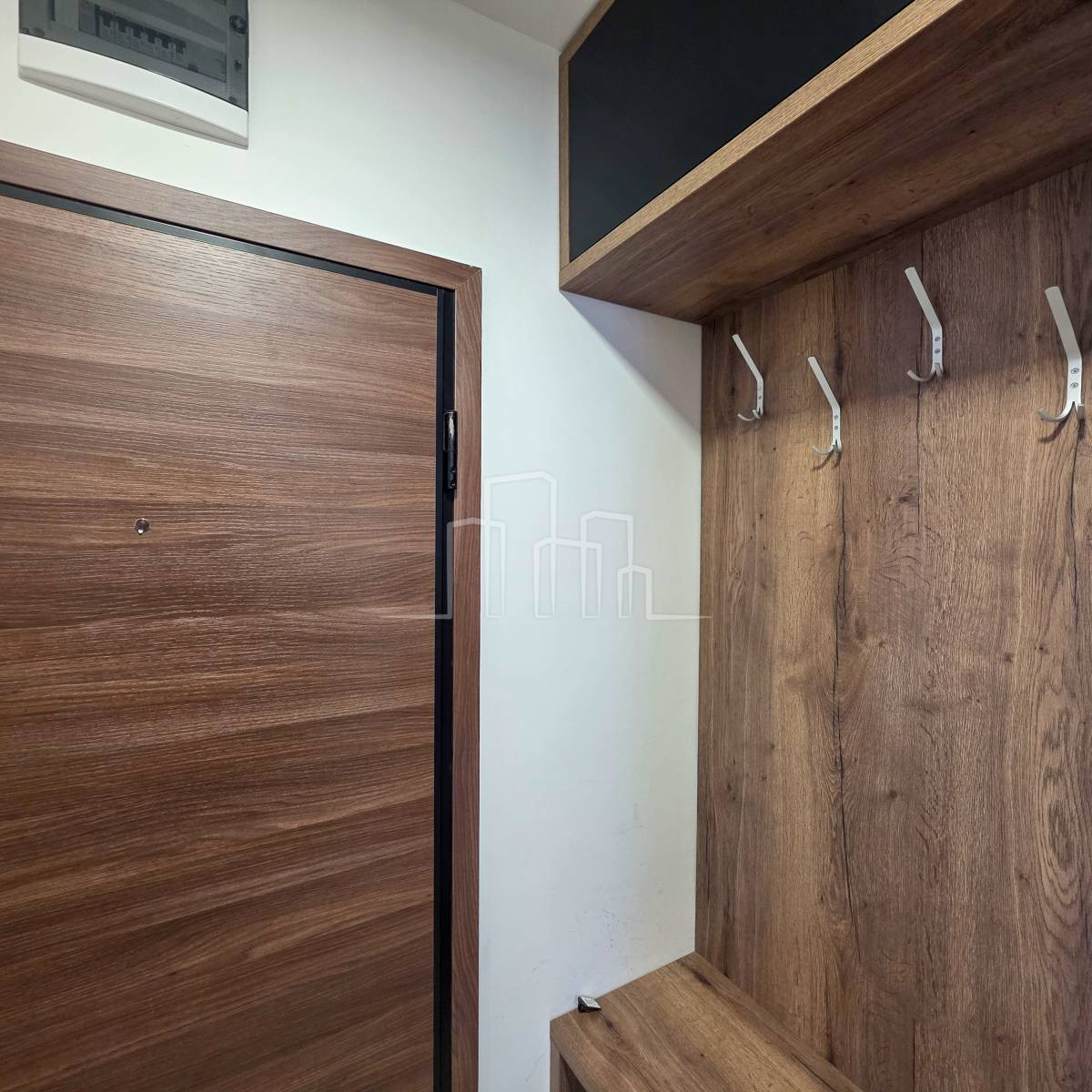Apartman Opremljen 43m2 prodaja JAHORINSKA VILA 20