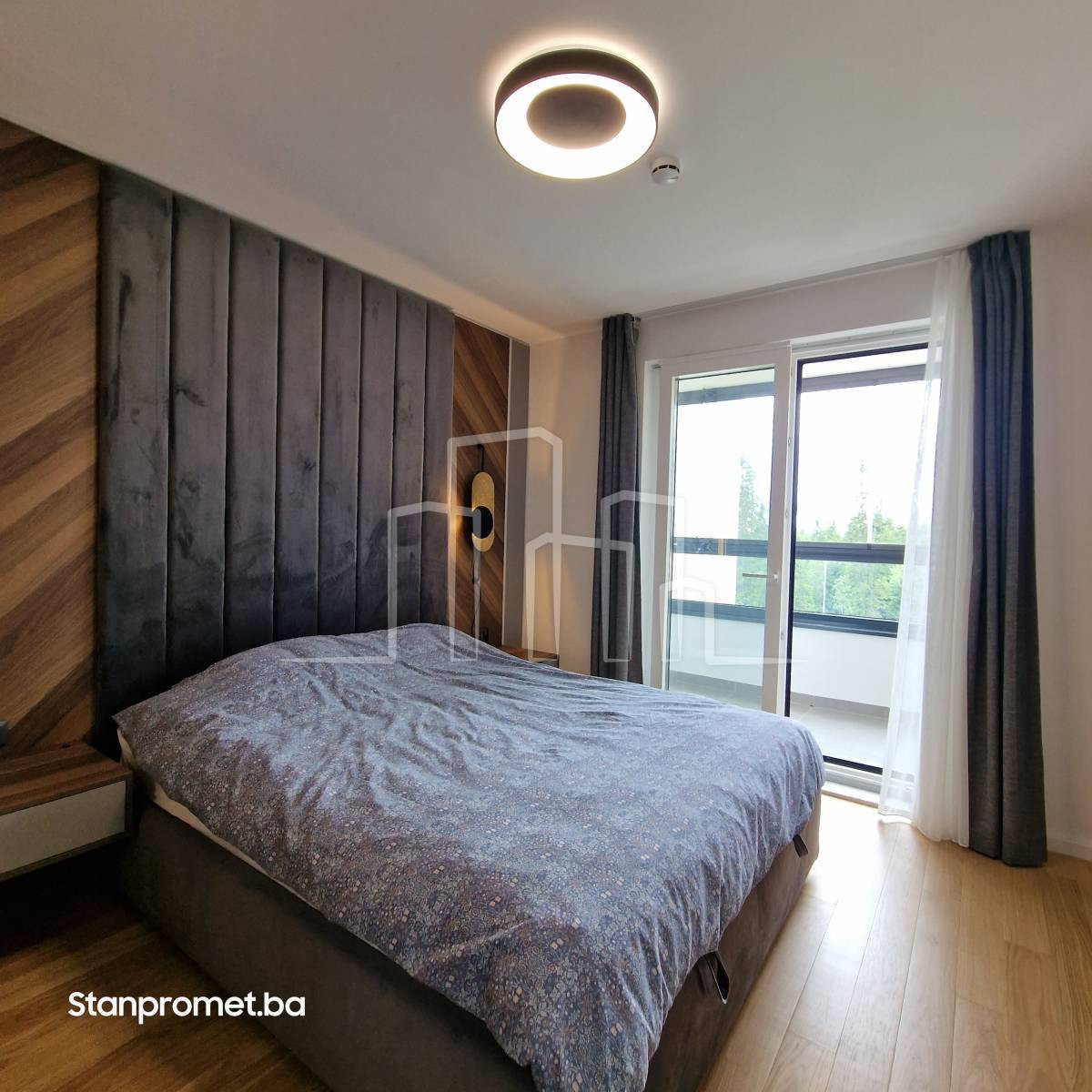 Apartman Jahorina nov i novoopremljen 52m2 sa dva balkona 21