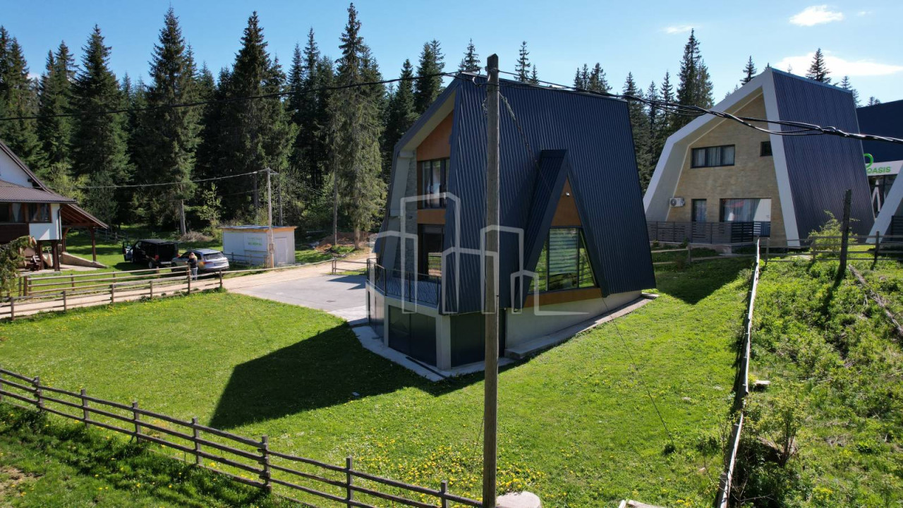 Kuća površine 110m2 Dvorišta Jahorina na placu od 510m2 25