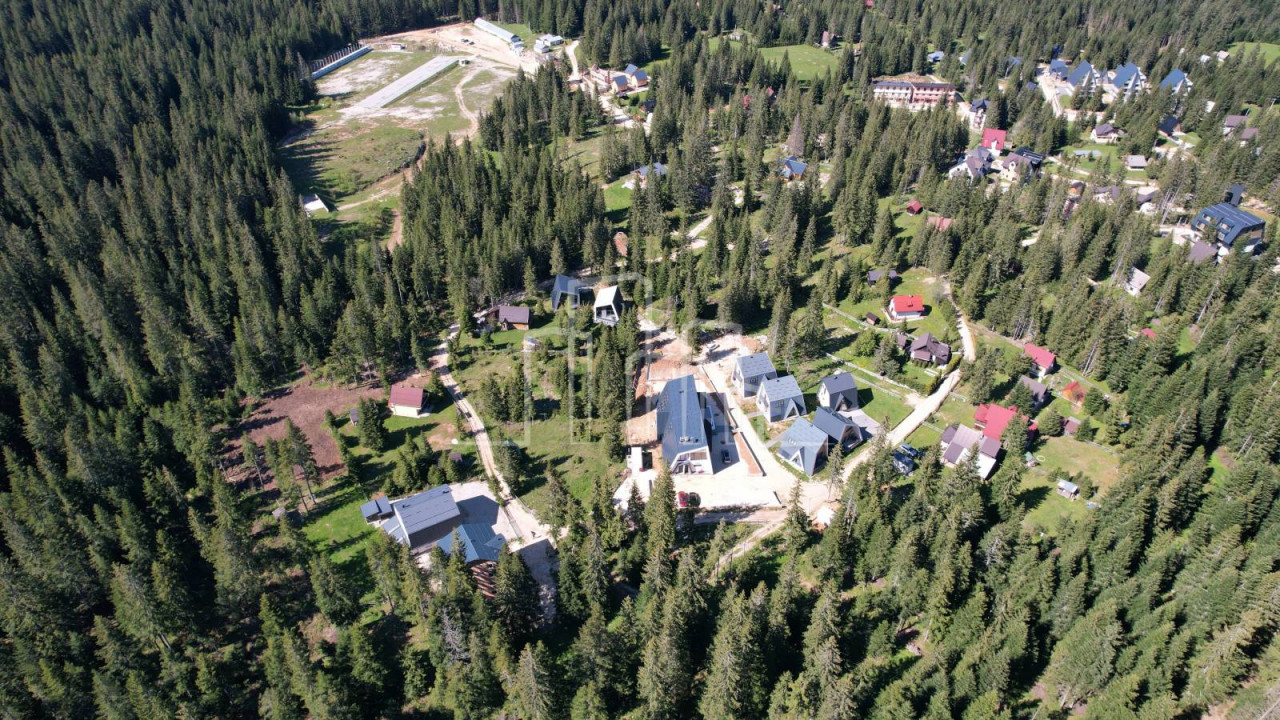Kuća površine 110m2 Dvorišta Jahorina na placu od 510m2 30