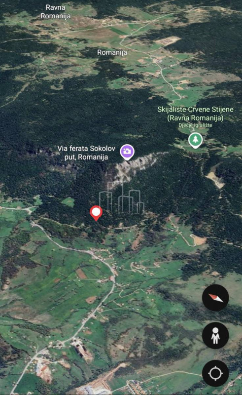 Ravna Romanija zemljište 2058m2 vikend naselje sa objektom