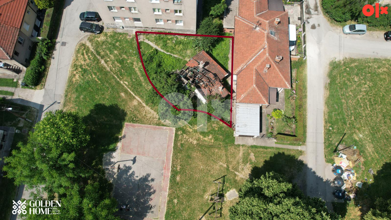 Ruševna kuća u Blatuši 2
