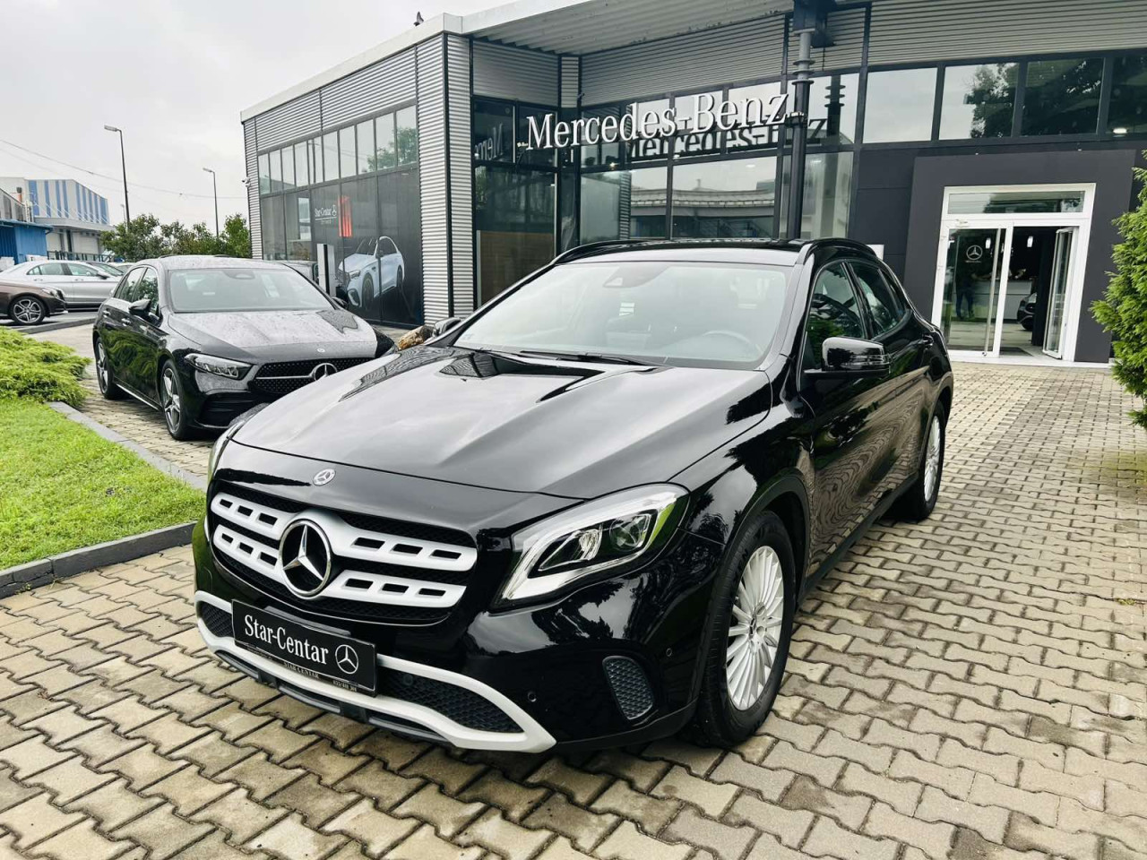 Mercedes-Benz GLA 200d 4matic