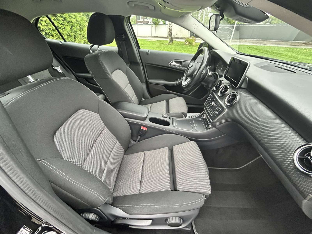 Mercedes-Benz GLA 200d 4matic