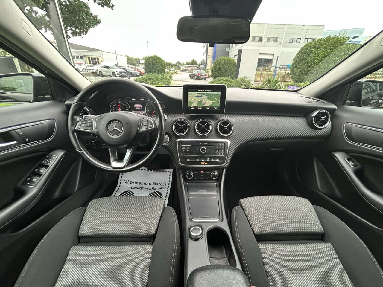 Mercedes-Benz GLA 200d 4matic