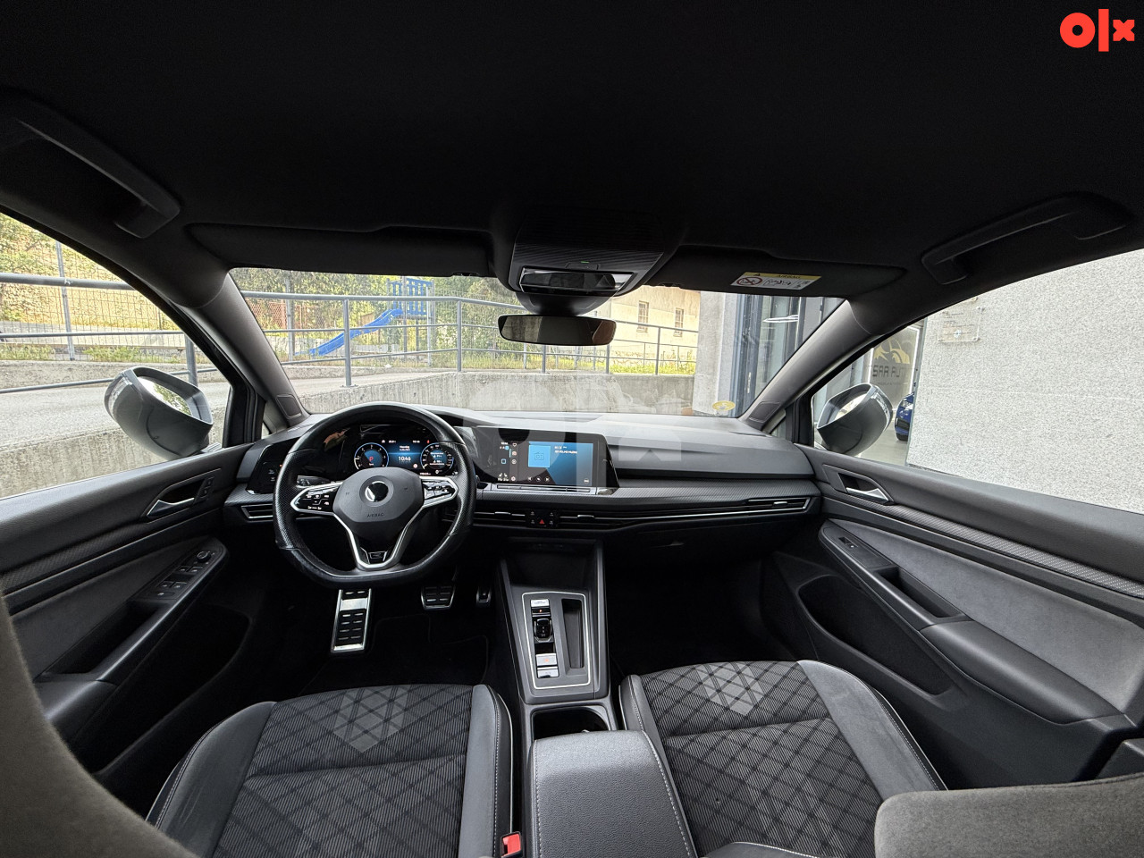 Volkswagen Golf VIII 2.0 TDI DSG R-line