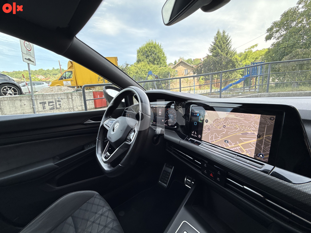Volkswagen Golf VIII 2.0 TDI DSG R-line