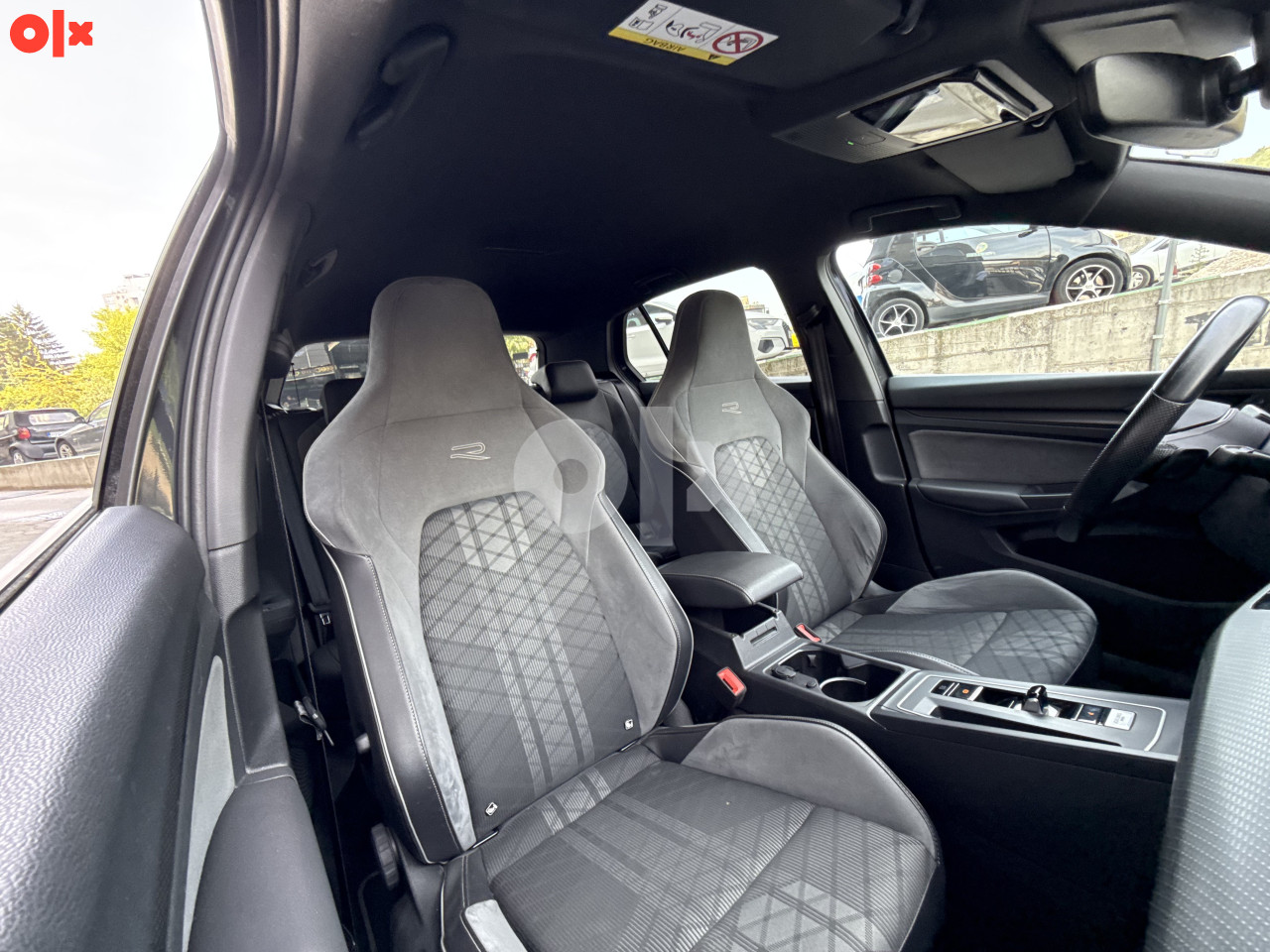 Volkswagen Golf VIII 2.0 TDI DSG R-line