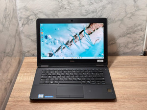 Laptop DELL E7270 12.5" FULL HD i7-6600U 8GB 256GB