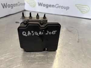 ABS pumpa modul Nissan Qashqai 2015 (fotografija 3)
