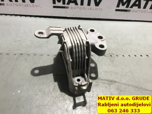 Nosač MOTORA Opel Astra J 1,6B TURBO 13248472 2011