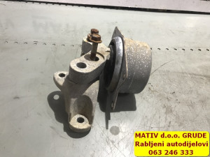 Nosač MOTORA Opel Insignia 2,0 CDTi 13322171 2015