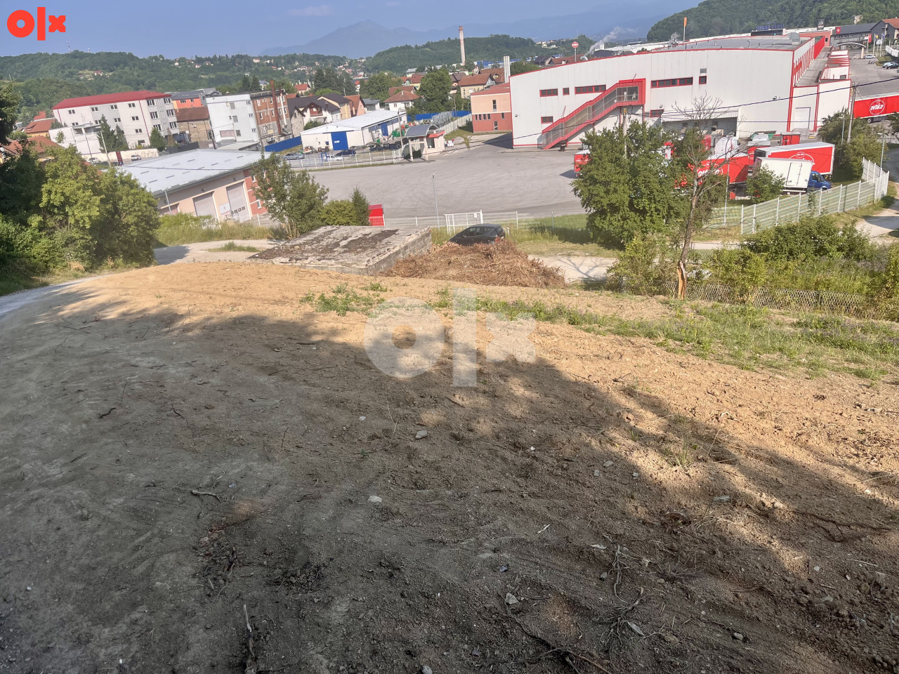 Gradjevinsko Zemljište  Hadžići 2.078m2 3