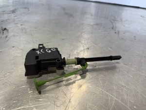 MOTORIC OTVARANJA REZERVOARA VOLVO XC60 861131 2012