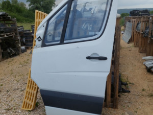 Vrata prednja lijeva / Crafter i Sprinter / VCS/34 / DIJELOVI