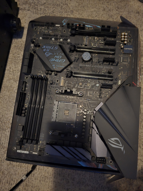ROG STRIX B450-F Gaming