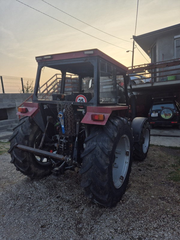 Traktor Case Internacional