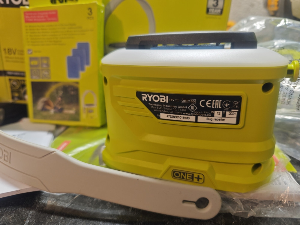 Ryobi 18V bežični otjerivac insekata