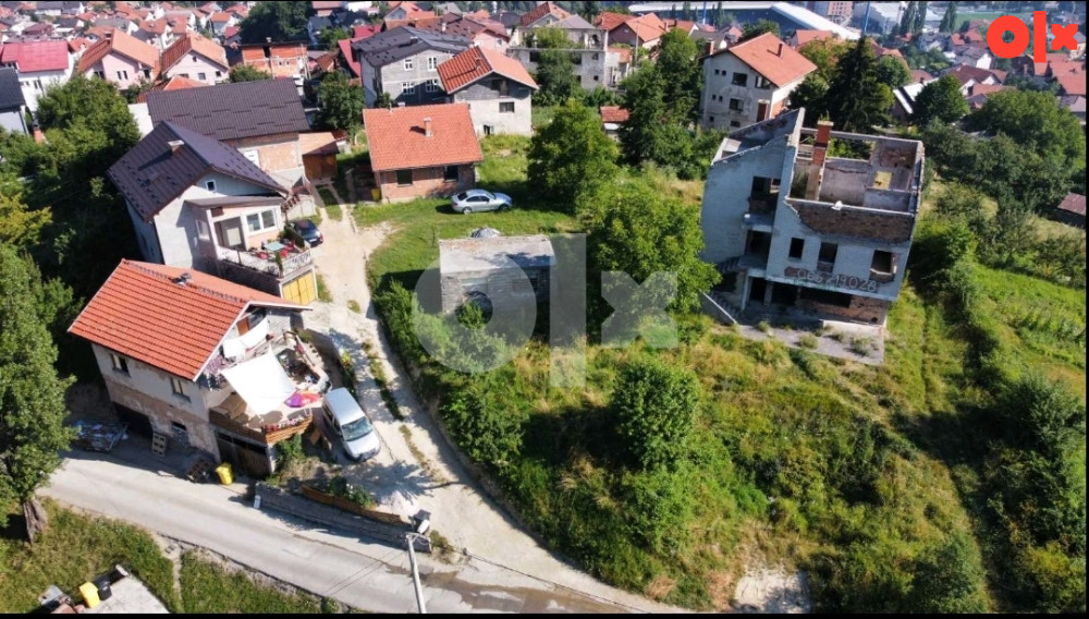 Kuća Novo Sarajevo Vraca moze auto u racun citaj pod detaljno