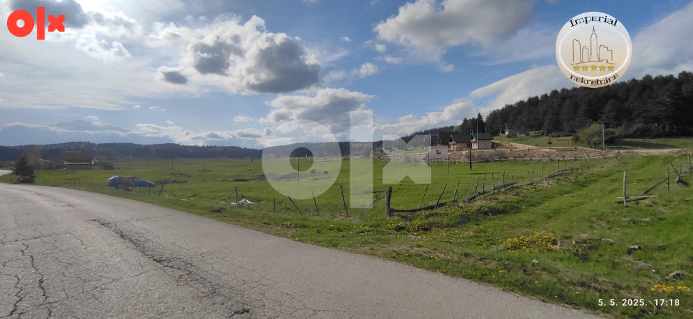 Zemljište Ravna Romanija, 4000 m2, odmah uz reg. put Sarajevo- Bg