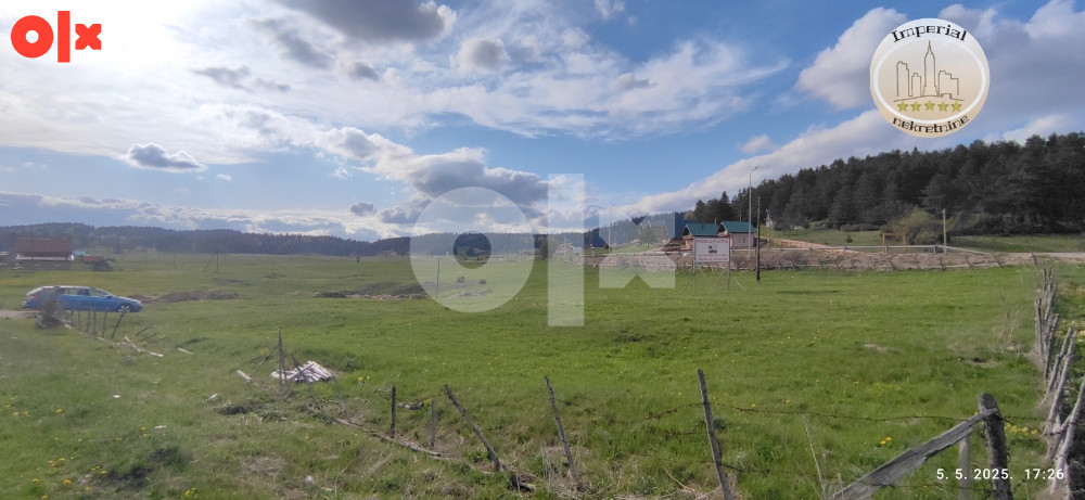 Zemljište Ravna Romanija, 4000 m2, odmah uz reg. put Sarajevo- Bg