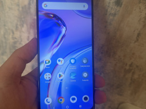 tcl mobilni telefon
