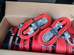 Spaneri za vezanje auta automobila vozila tockova