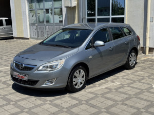 Opel Astra 1,7cdti 2011g