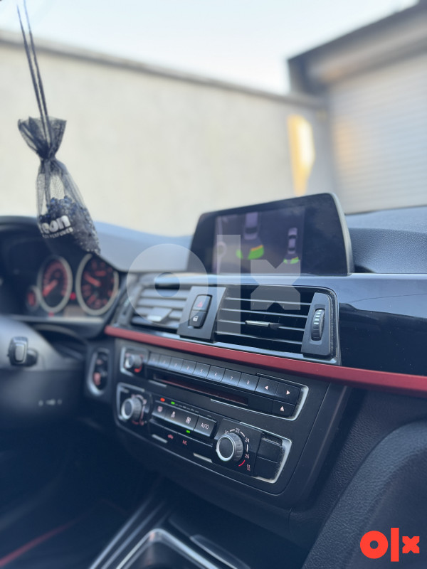 BMW F30 320 2.0/MANUAL/2012 GOD/TEK UVEZEN