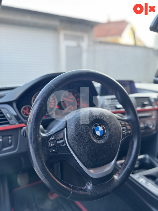 BMW F30 320 2.0/MANUAL/2012 GOD/TEK UVEZEN
