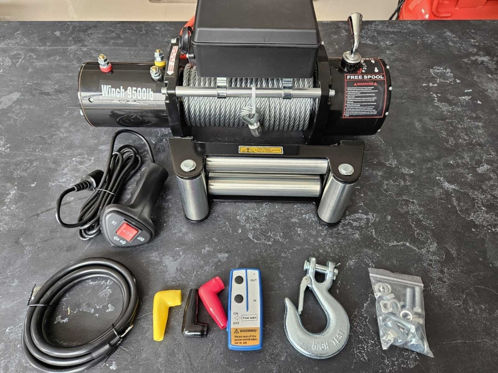 VITLO CEKRK 9500LB 4.3 T ZA DZIPA SA DALJINSKIM