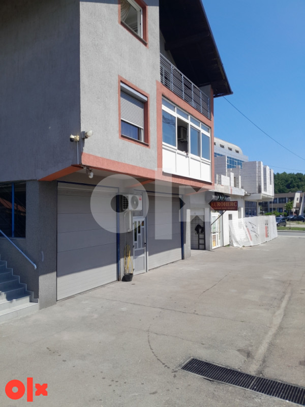 Kuća i poslovni prostori Lukavac