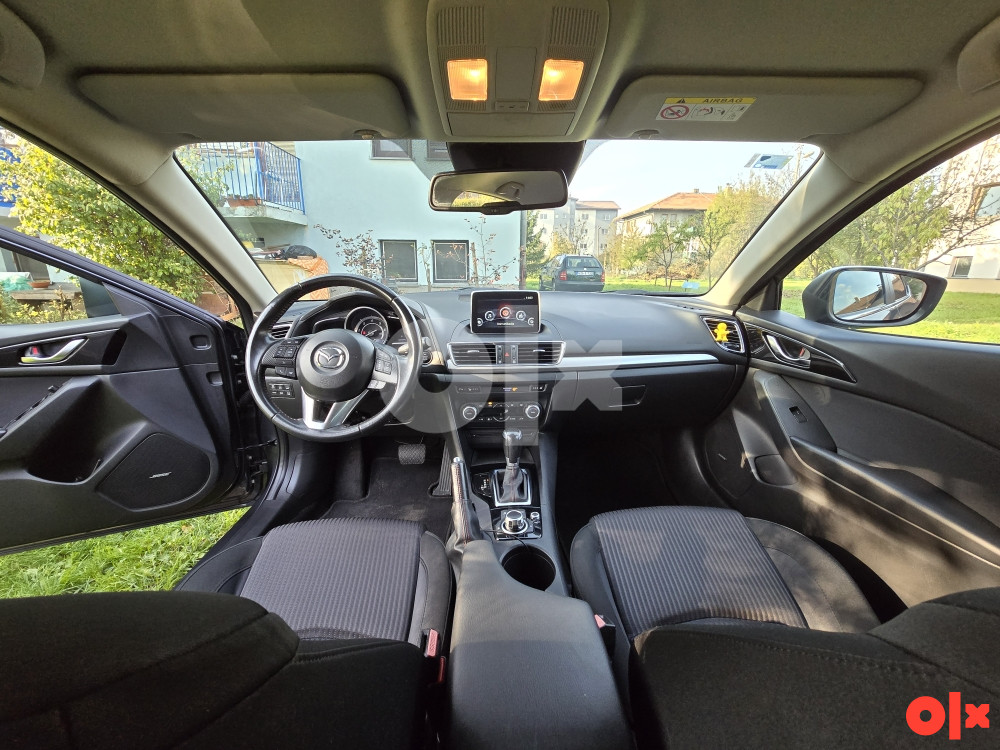 Mazda 3 2.2 D - AT Revolution (Detaljno)