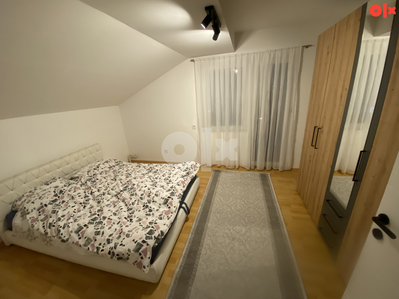 TROSOBAN  Stan na Dan- Ilidža Kasindolska /daily rent 16