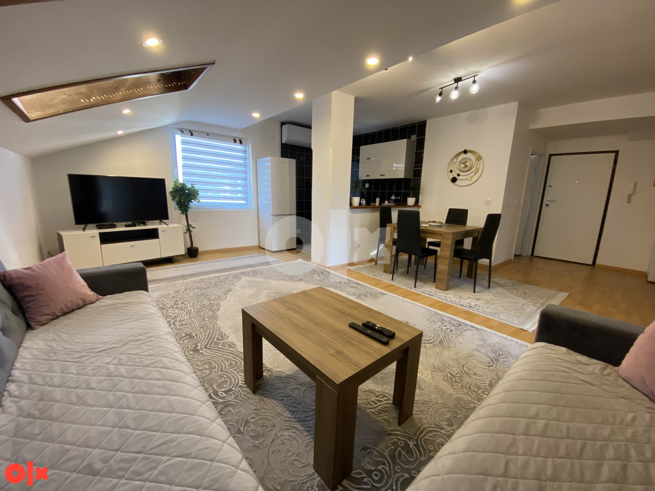 TROSOBAN  Stan na Dan- Ilidža Kasindolska /daily rent 11